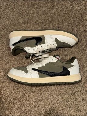 Jordan 1 Retro Low OG SP